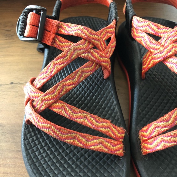 Kid’s Chacos - Picture 3 of 4